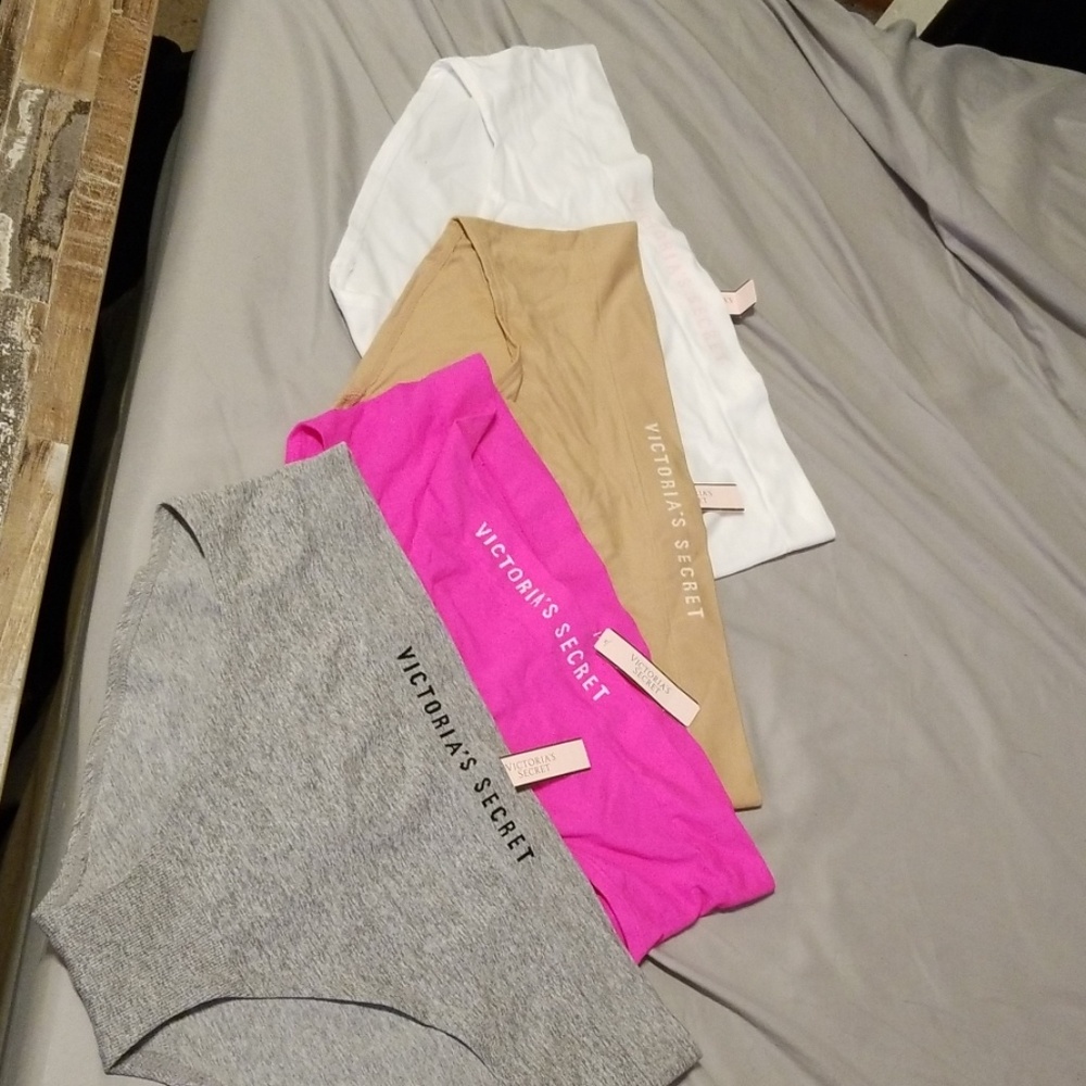 4 size XL Victoria Secret Hiphugger Panties